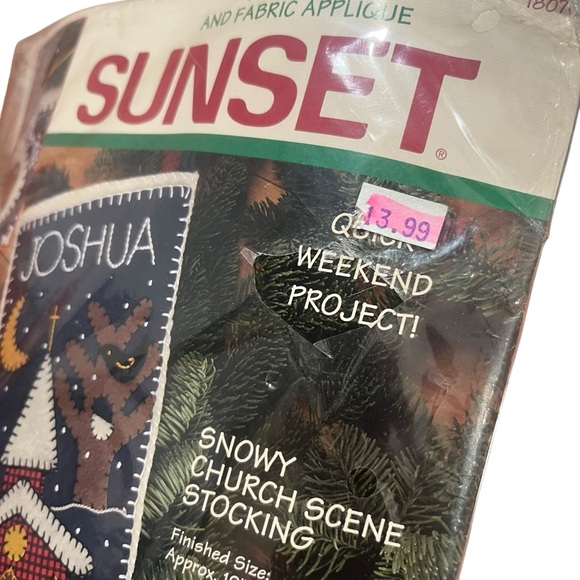 VTG Sunset Felt Fabric Snowy Church Scene Christmas Patchwork Stocking 18076 NIP - Picture 4 of 6